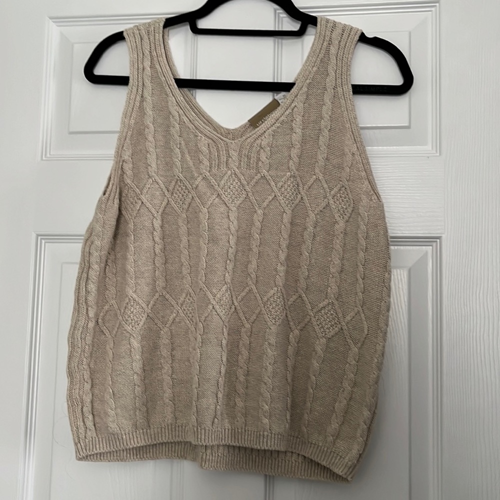 Liz Claiborne Tan Sweater Tank/Vest